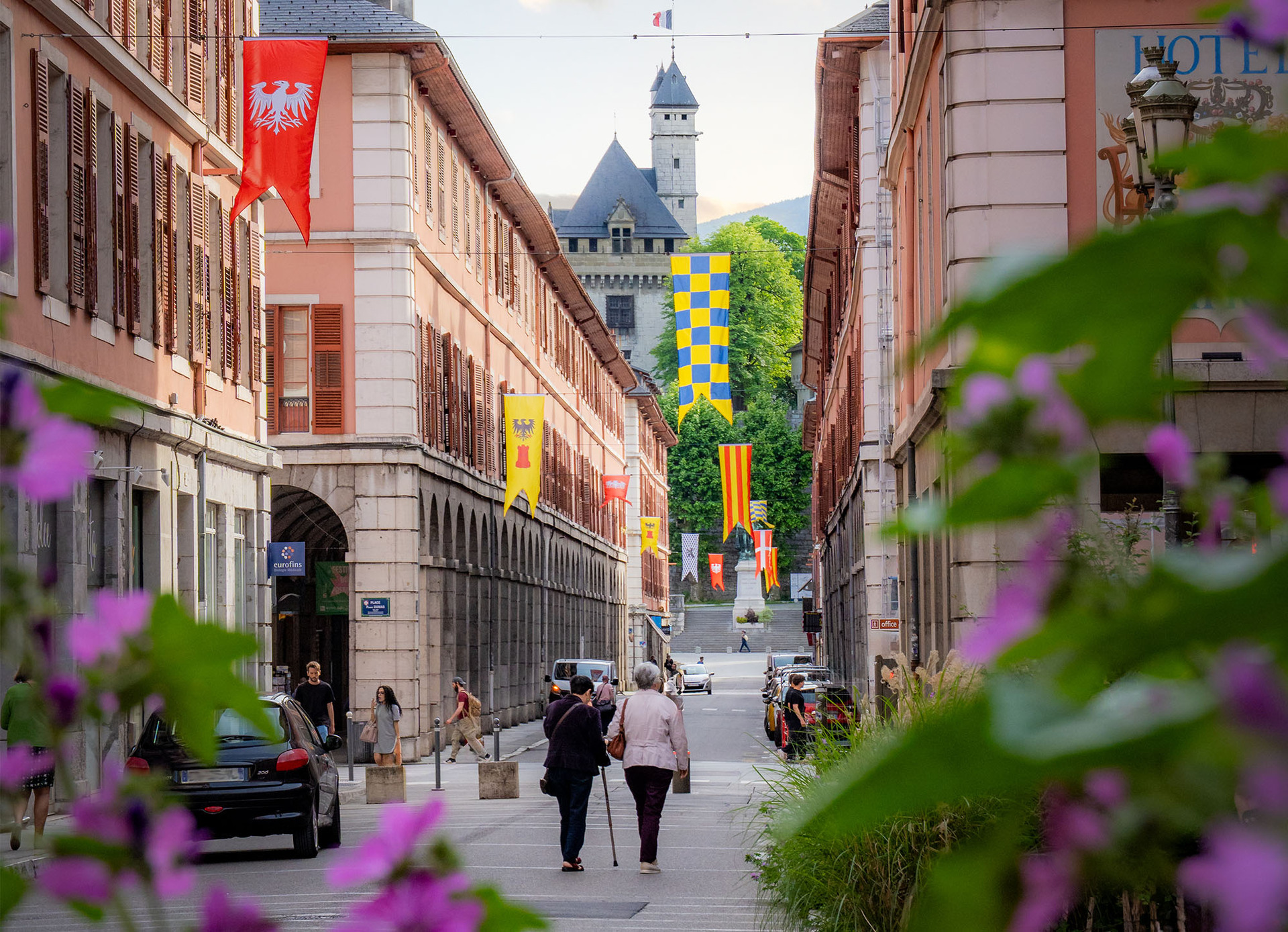 Aménagement du haut de la rue de Boigne